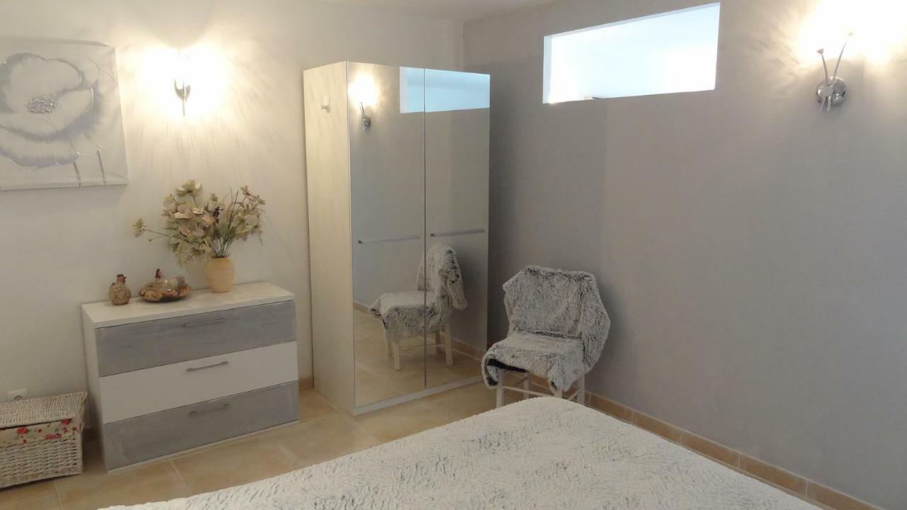 Les Chevrefeuilles Daire Manosque Dış mekan fotoğraf